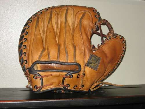 Mickey Cochrane Sonnett MC Back